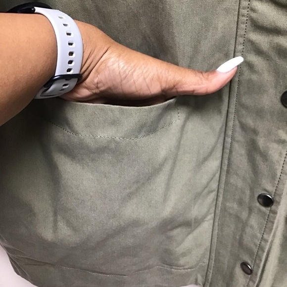 Like New, Willow & Clay With Peach and Black Faux Fur Hood Sz Med - Picture 7 of 7